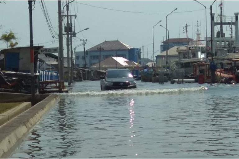 Coastal flooding in Indonesia - Source: BKMG