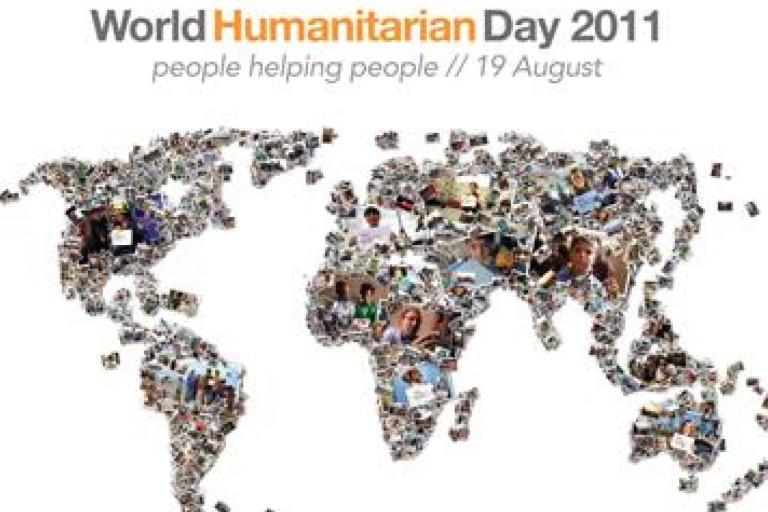 A world map made of small photos of people, with the text "World Humanitarian Day 2011, people helping people // 19 August" above it.