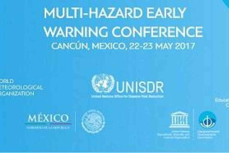 Banner for the Multi-Hazard Early Warning Conference, held in Cancún, Mexico, on May 22-23, 2017, featuring logos of organizing and partner organizations on a blue background.
