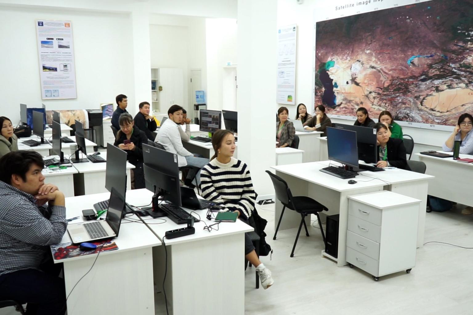 World Meteorological Organization conducts training in KazNU