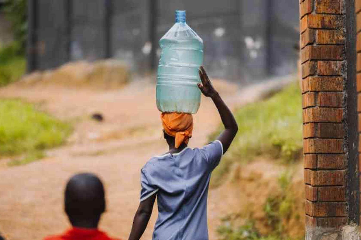 Projects in Nigeria and Uganda win the 2025 competition for youth-led ...