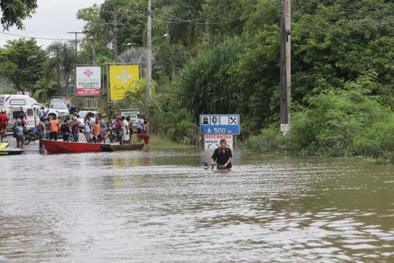 Floods-in-Ilheus-Bahia-Brazil-December-2021.-Photo-Camila-Souza-GOVBA