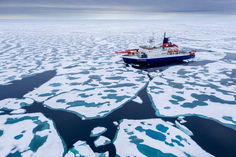 PolarStern at North Pole August 2020: AWI